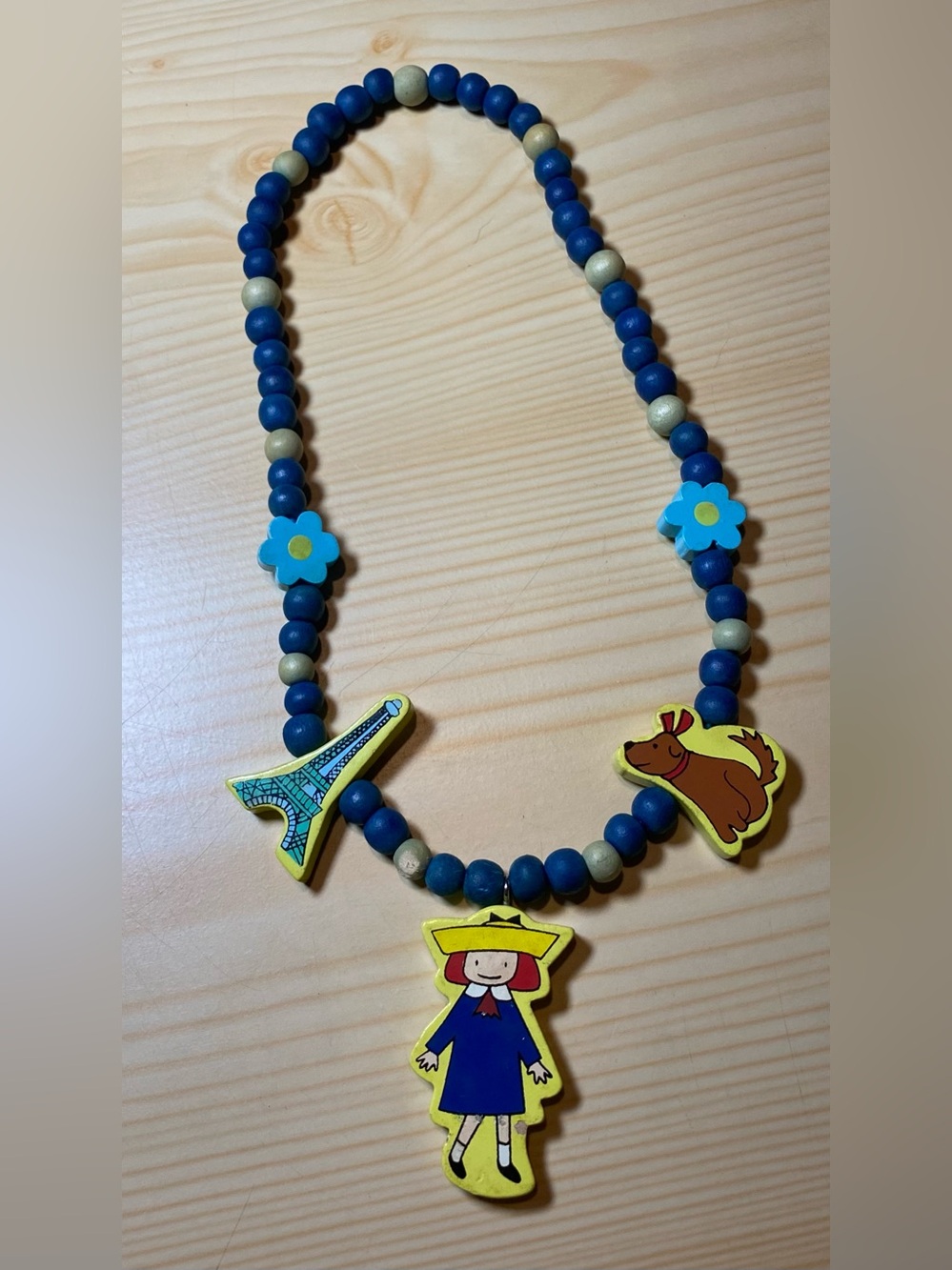 Crocodile Creek 1999 Vintage Madeline Barbara Bemelmans Wooden Necklace Elastic